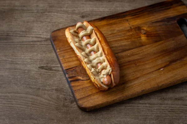 Hot dog MUSTAR